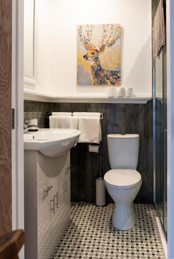 Kylemore House Boutique Apartments - Connemara Suite Zewnętrze zdjęcie