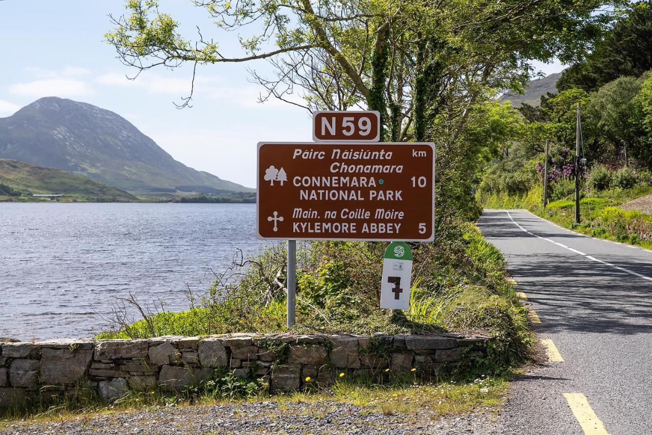 Kylemore House Boutique Apartments - Connemara Suite Zewnętrze zdjęcie